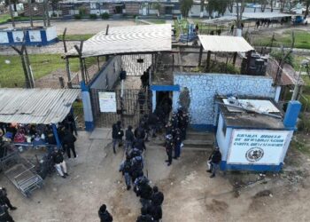 Fuerza pública allana centro carcelario Cantel